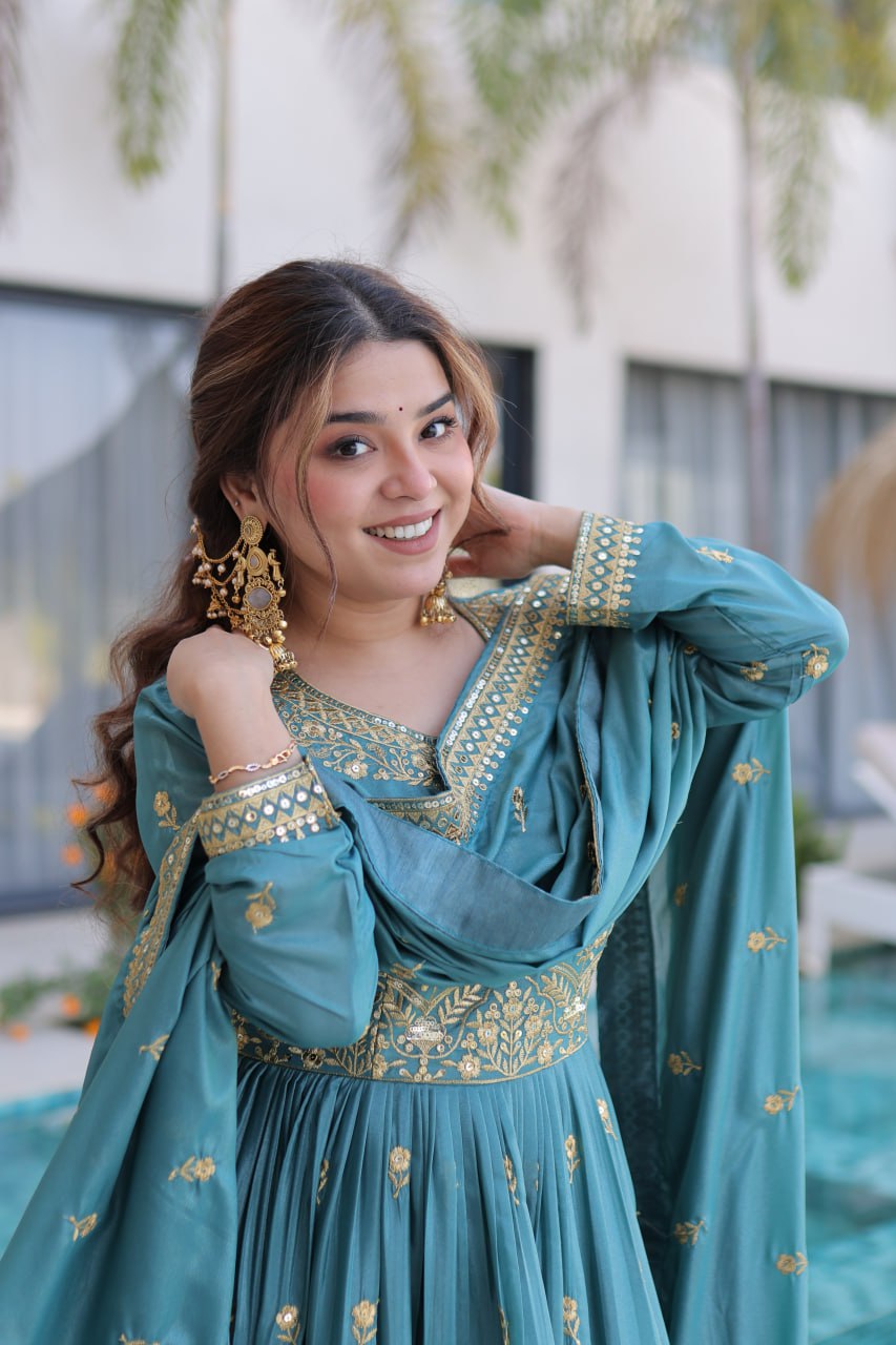 MAJESTIC SEQUINS SILK SHARARA SUIT