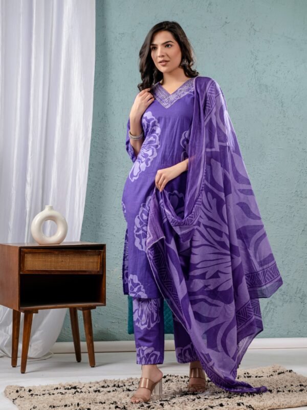 Vastrawala Prosin Print V - Neck  Kurta Set - Image 3