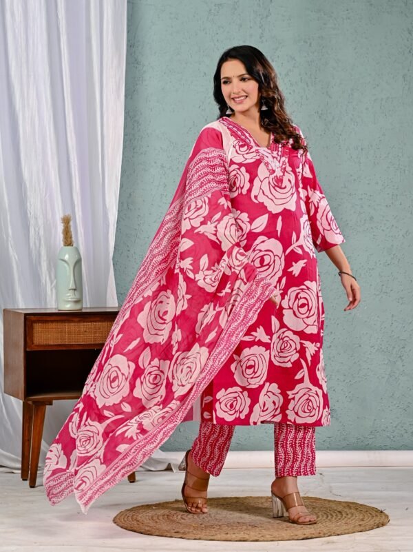 Vastrawala Elegant Prosin Print and Embroidered Kurta Set - Image 5
