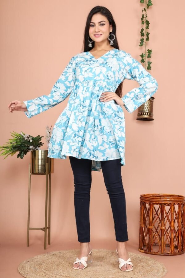 Vastrawala Cotton Prosin Print  Short  Kurti - Image 5