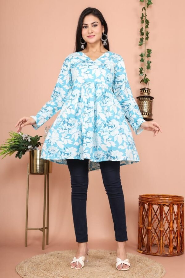 Vastrawala Cotton Prosin Print  Short  Kurti
