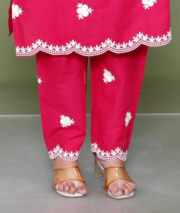 Vastrawala Cotton Kurta Set For Women - Image 6